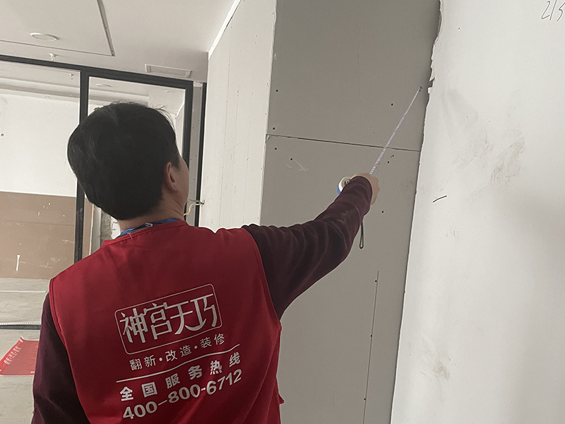 墻面翻新適合幾月份？哪個(gè)季節(jié)裝修墻面不容易開裂(圖1)