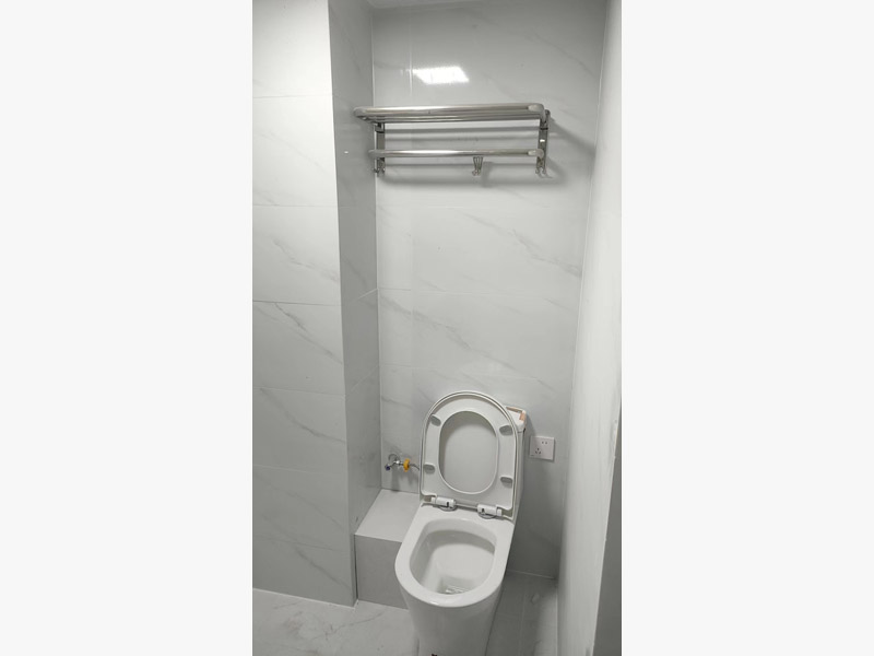 鄭州淋浴房安裝人工費價格(圖2) 鄭州淋浴房安裝人工費價格(圖2)